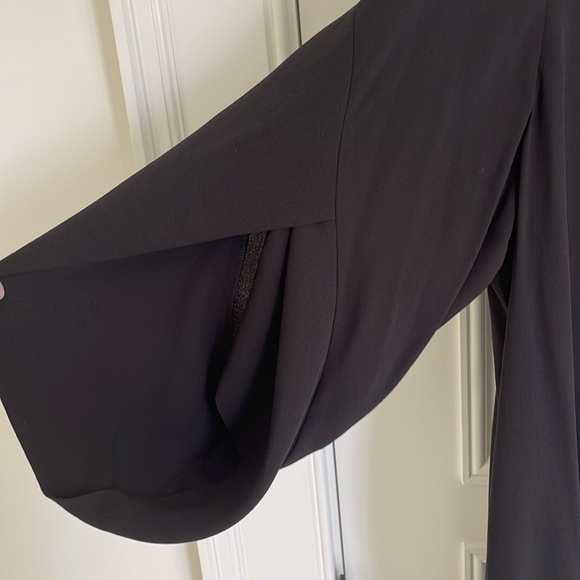 Eileen fisher simple black dress with tulip sleeves. XL - Picture 3 of 5